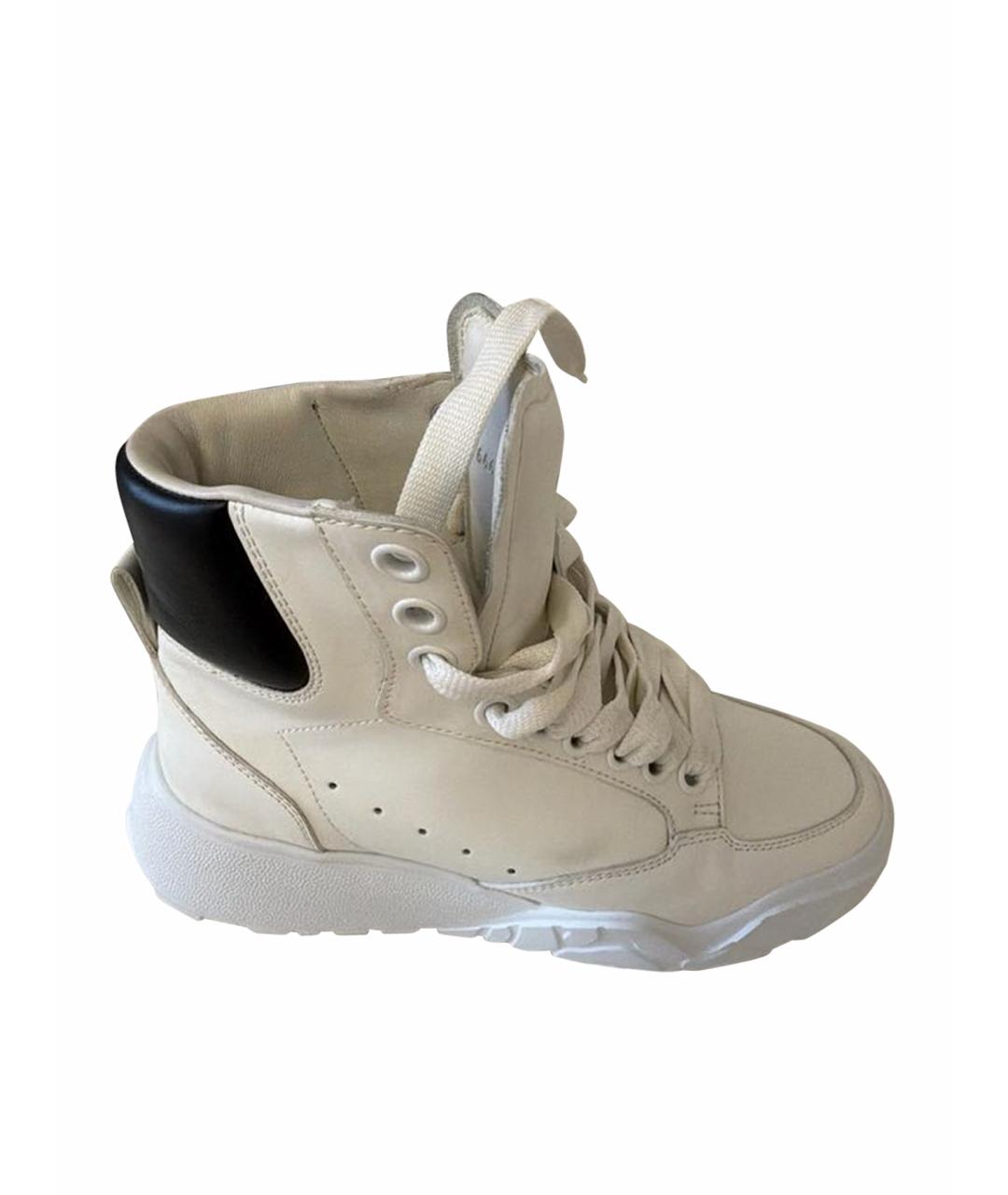 ALEXANDER MCQUEEN Белые кожаные кроссовки, фото 1