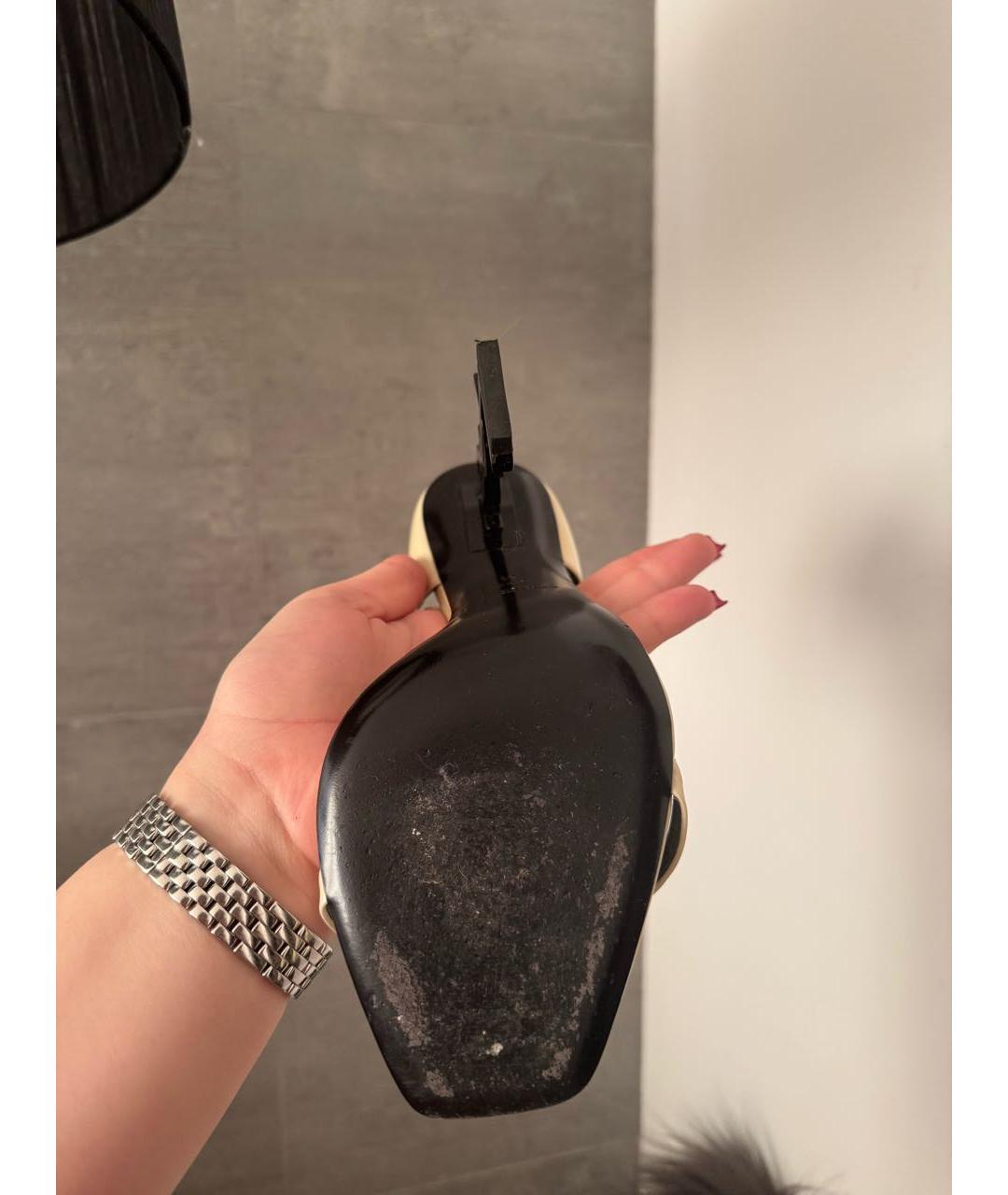 SAINT LAURENT Бежевые кожаные босоножки, фото 4