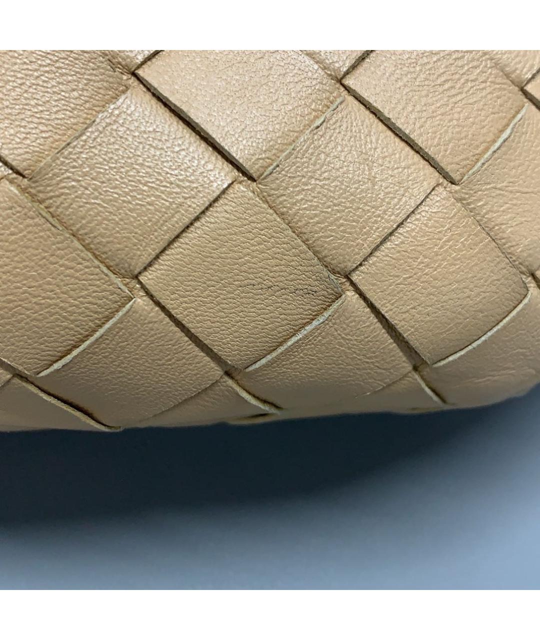 BOTTEGA VENETA Бежевая кожаная сумка с короткими ручками, фото 6