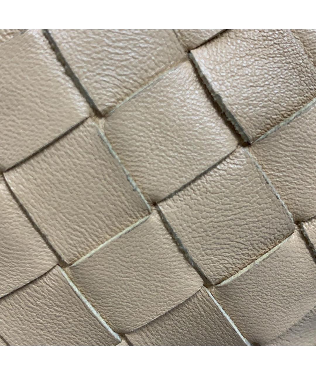 BOTTEGA VENETA Бежевая кожаная сумка с короткими ручками, фото 5