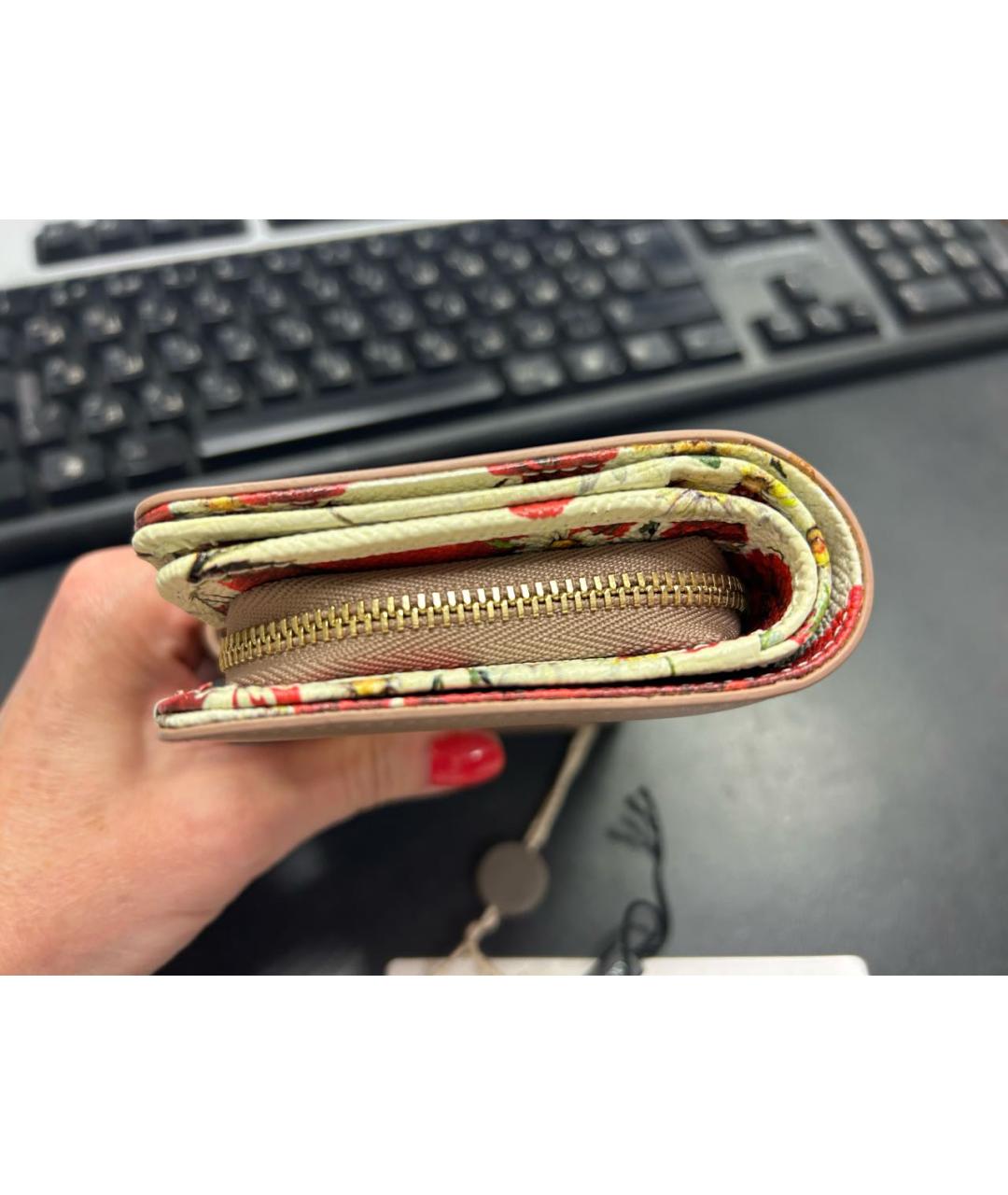 DOLCE&GABBANA Бежевый кожаный кошелек, фото 3