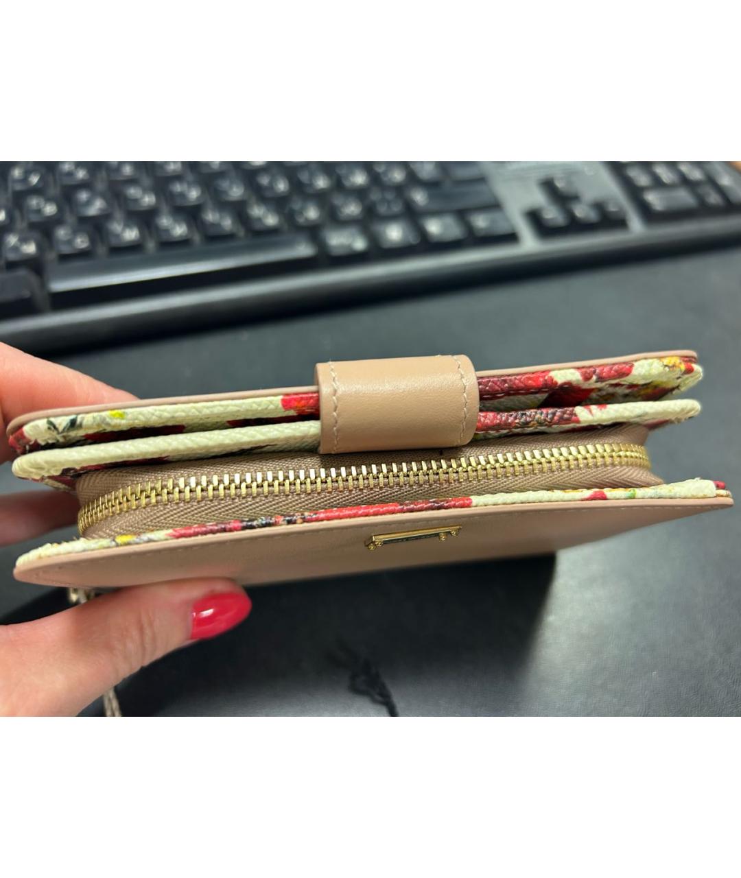 DOLCE&GABBANA Бежевый кожаный кошелек, фото 2