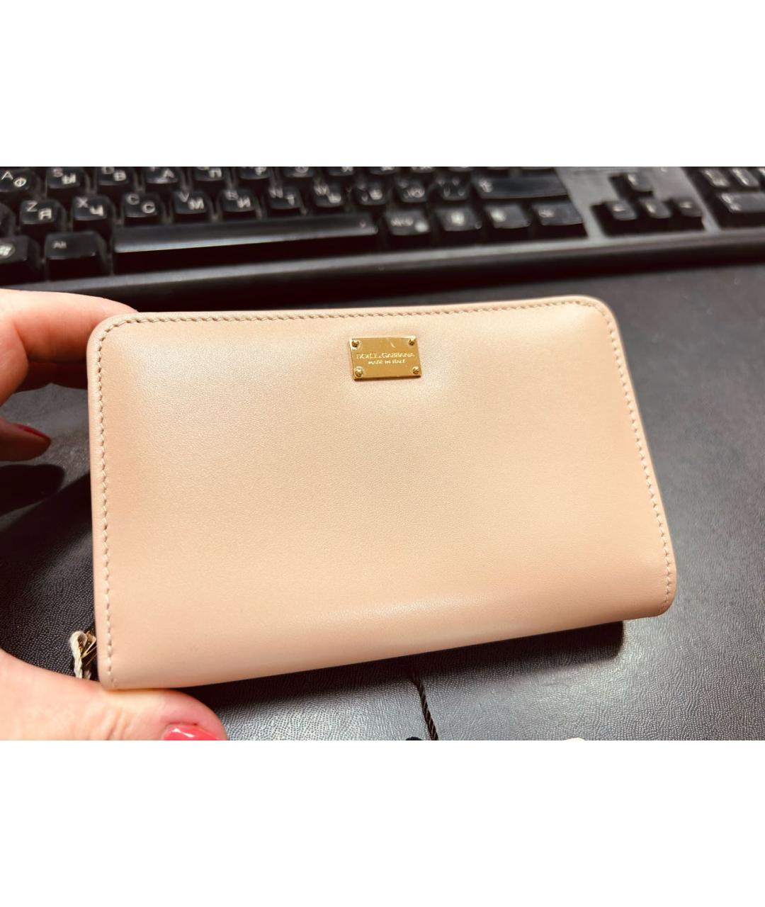 DOLCE&GABBANA Бежевый кожаный кошелек, фото 8