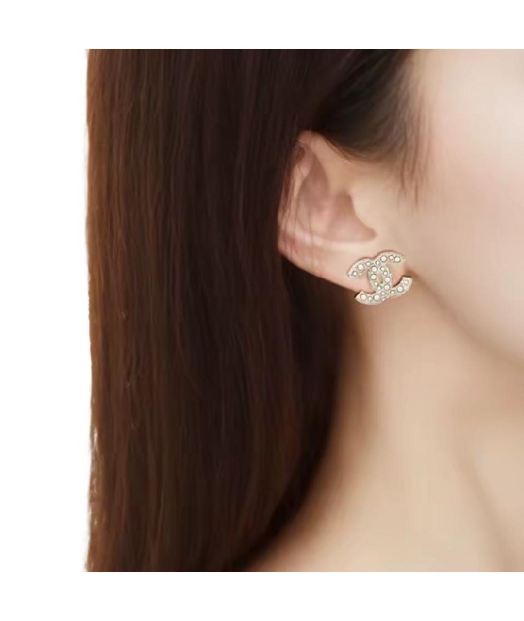 CHANEL Золотые металлические серьги, фото 2