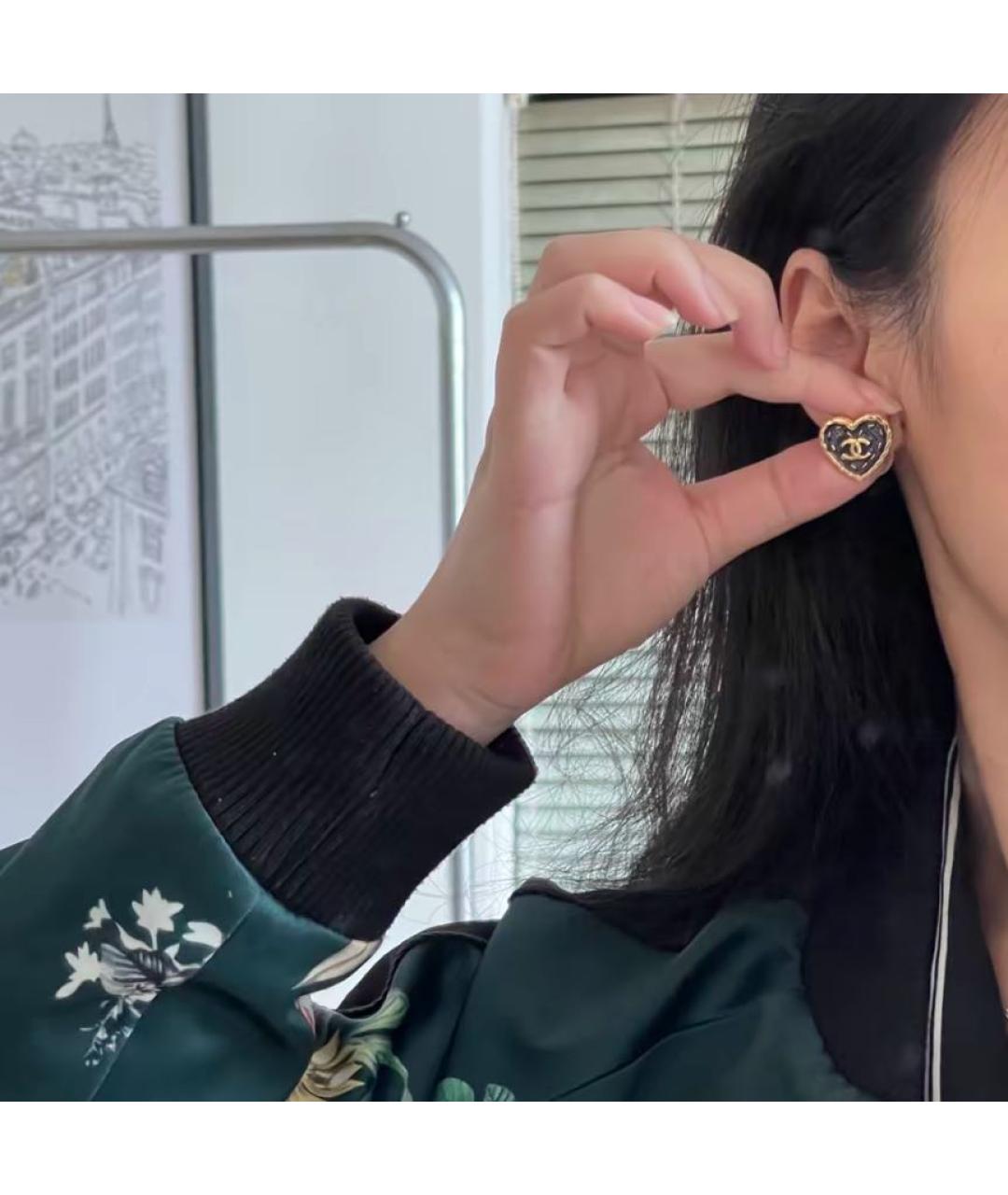 CHANEL Золотые металлические серьги, фото 5