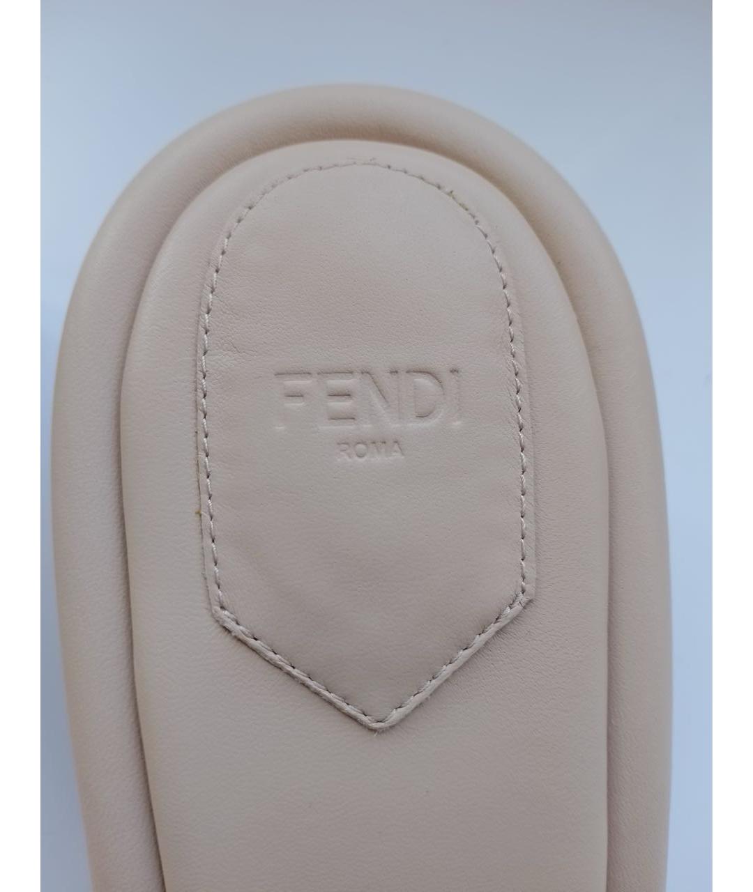 FENDI Бежевые кожаные мюли, фото 4