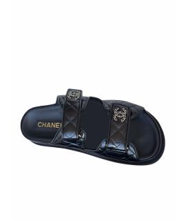 CHANEL Шлепанцы