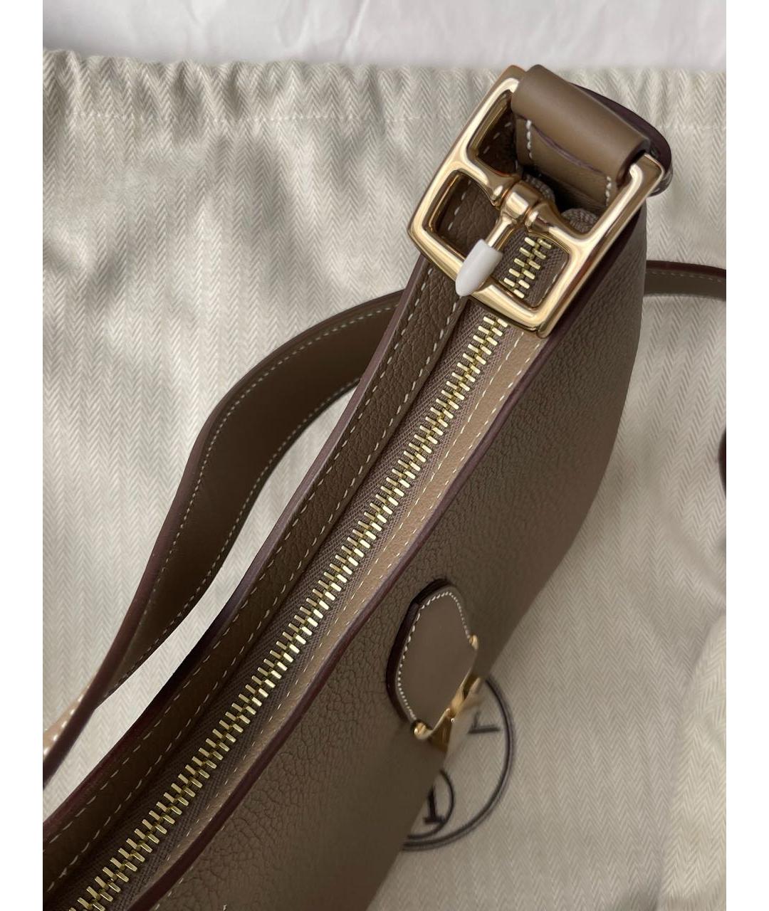 HERMES Коричневая кожаная сумка с короткими ручками, фото 5