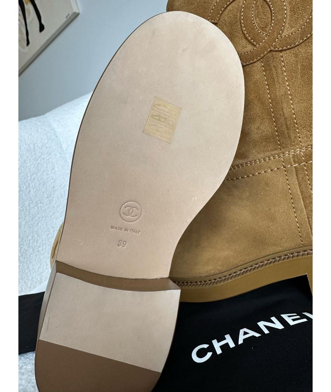 CHANEL Горчичные замшевые ботинки, фото 4