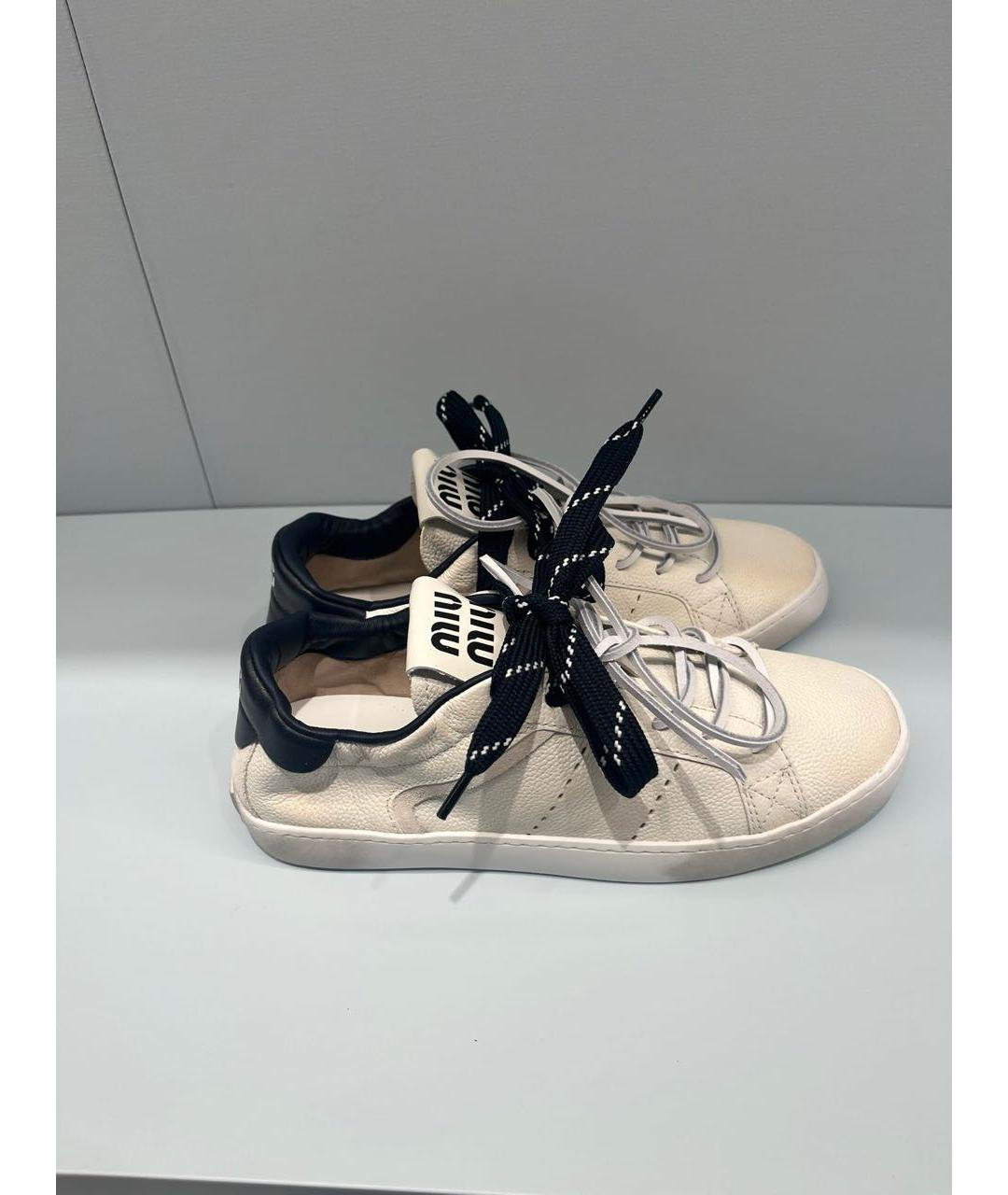 MIU MIU Белые кожаные кеды, фото 4