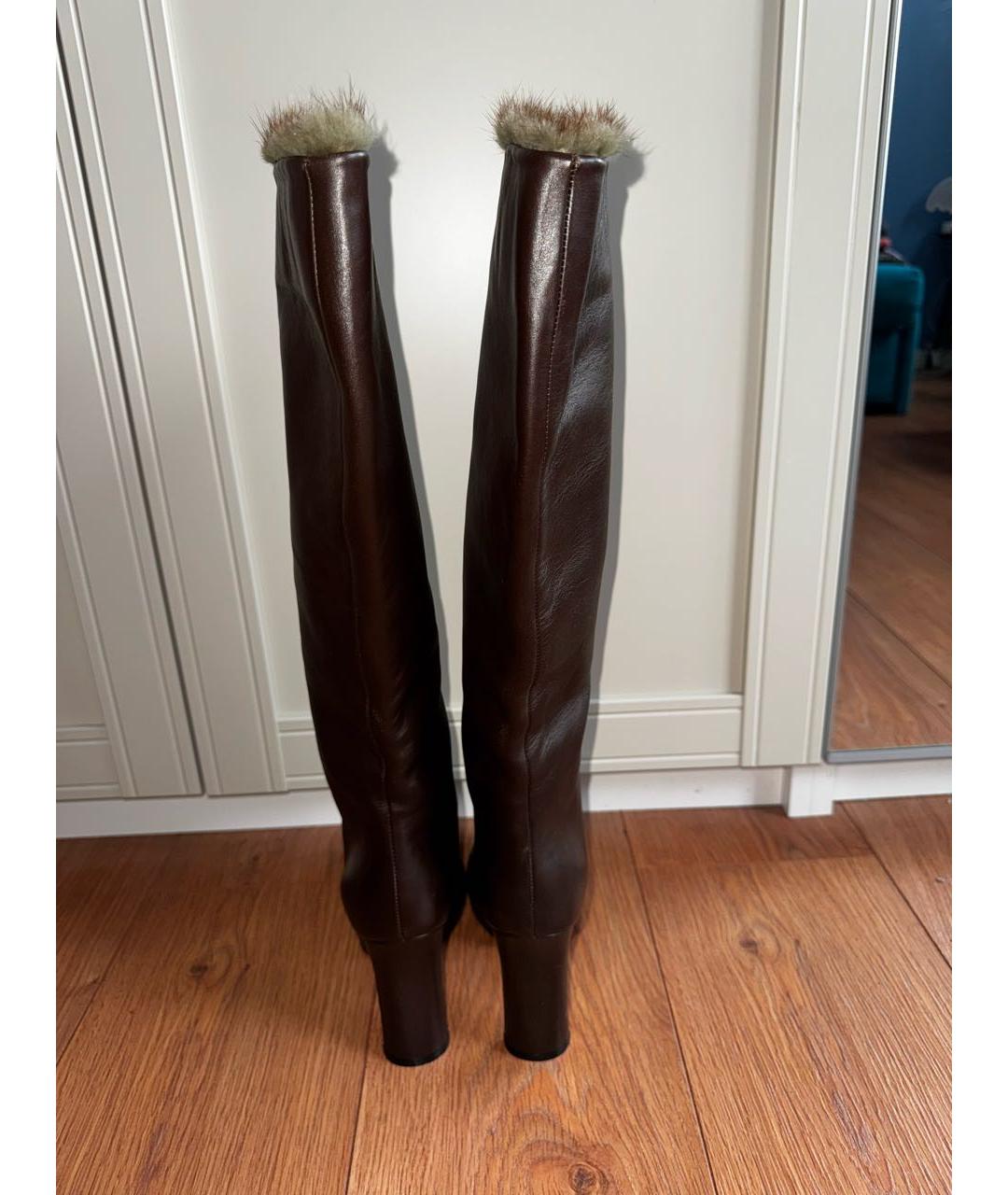 LOUIS VUITTON Коричневые кожаные сапоги, фото 4
