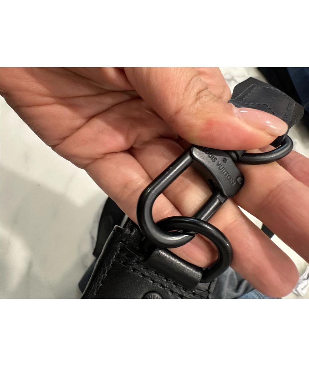 LOUIS VUITTON Черная кожаная сумка на плечо, фото 4