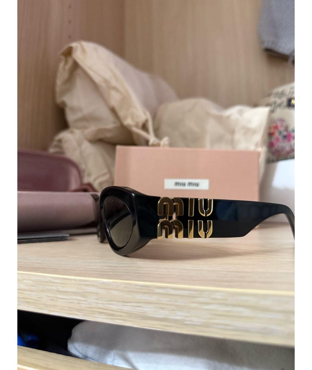 MIU MIU Черные пластиковые солнцезащитные очки, фото 5