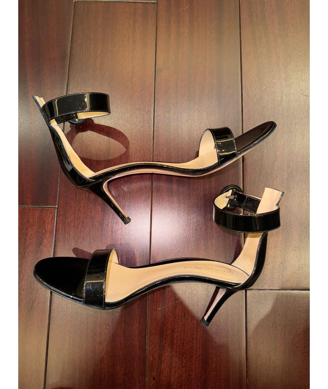 GIANVITO ROSSI Черные туфли из лакированной кожи, фото 6