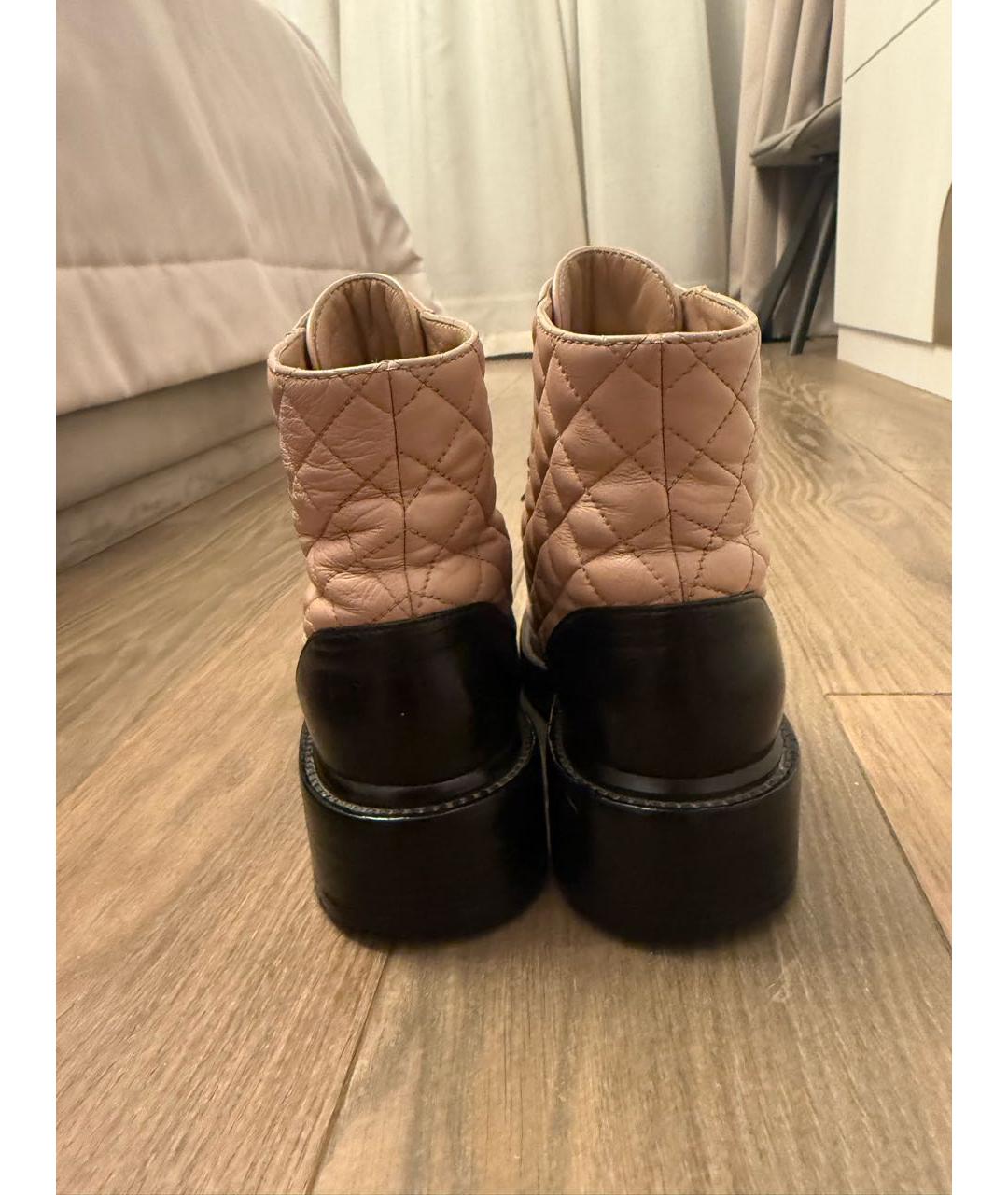 CHANEL Бежевые кожаные ботинки, фото 4