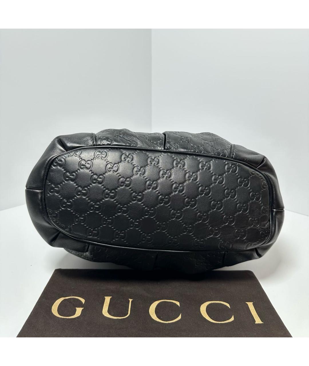 GUCCI Черная кожаная сумка с короткими ручками, фото 3