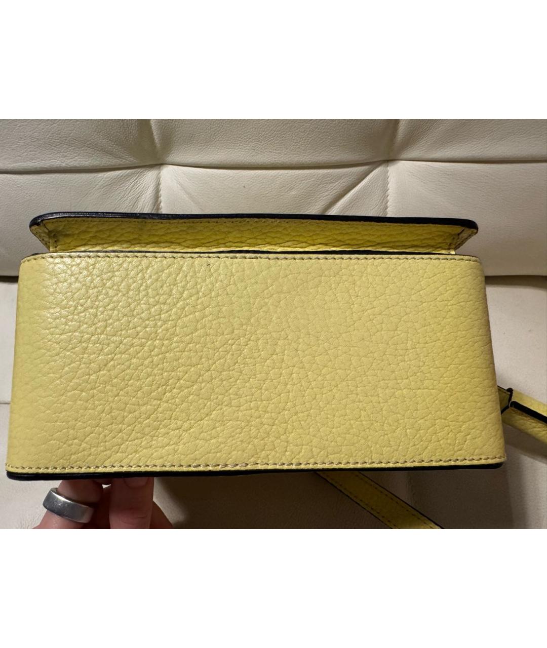 Carven Желтая кожаная сумка с короткими ручками, фото 4