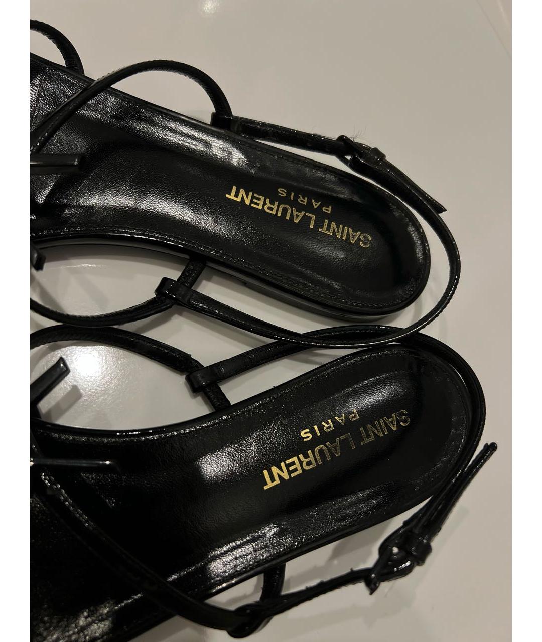 SAINT LAURENT Черные сандалии из лакированной кожи, фото 4