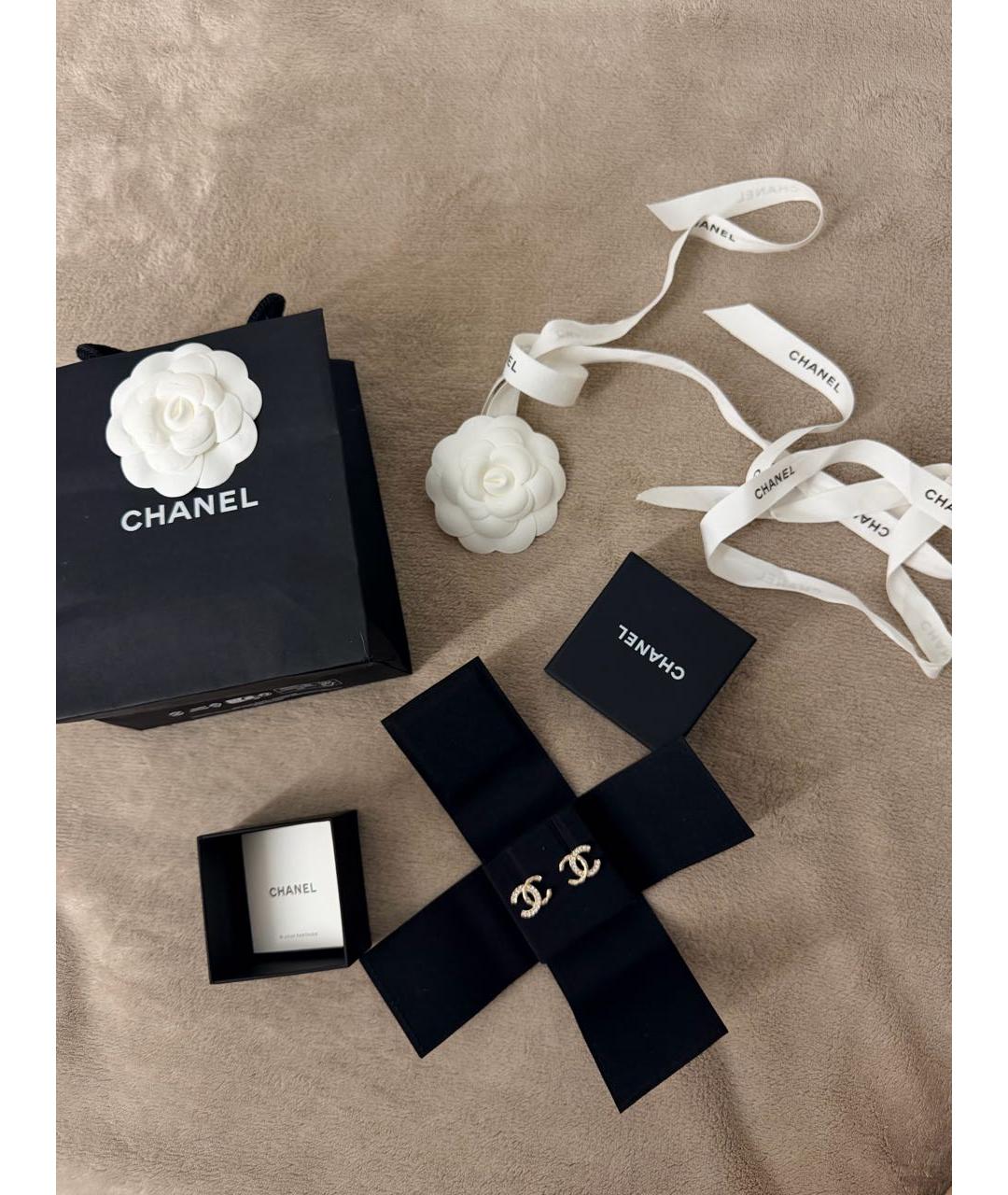 CHANEL Золотые металлические серьги, фото 4