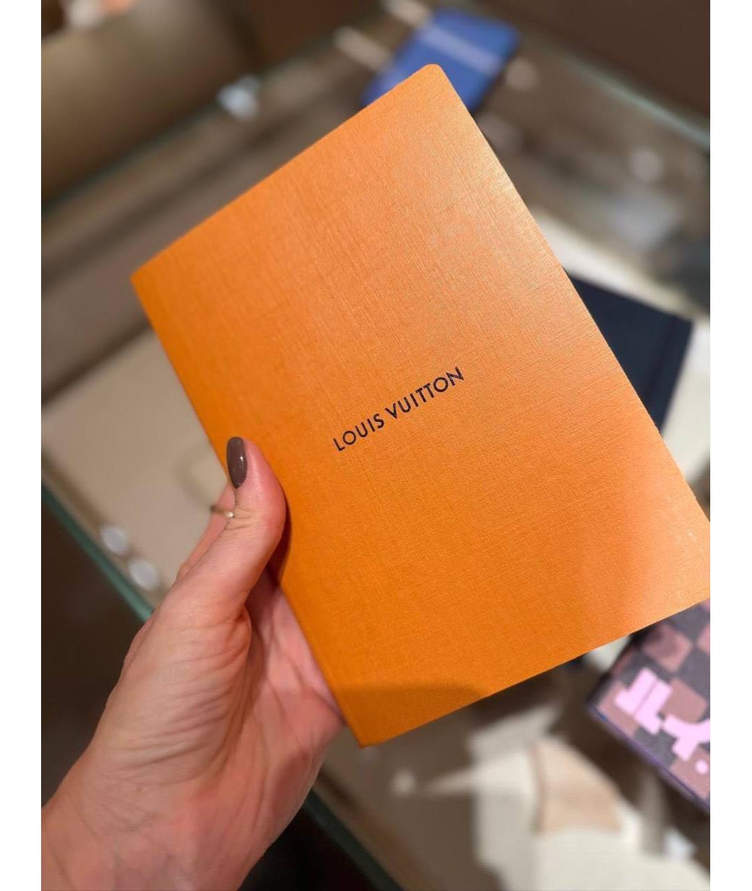 LOUIS VUITTON Книга, фото 5