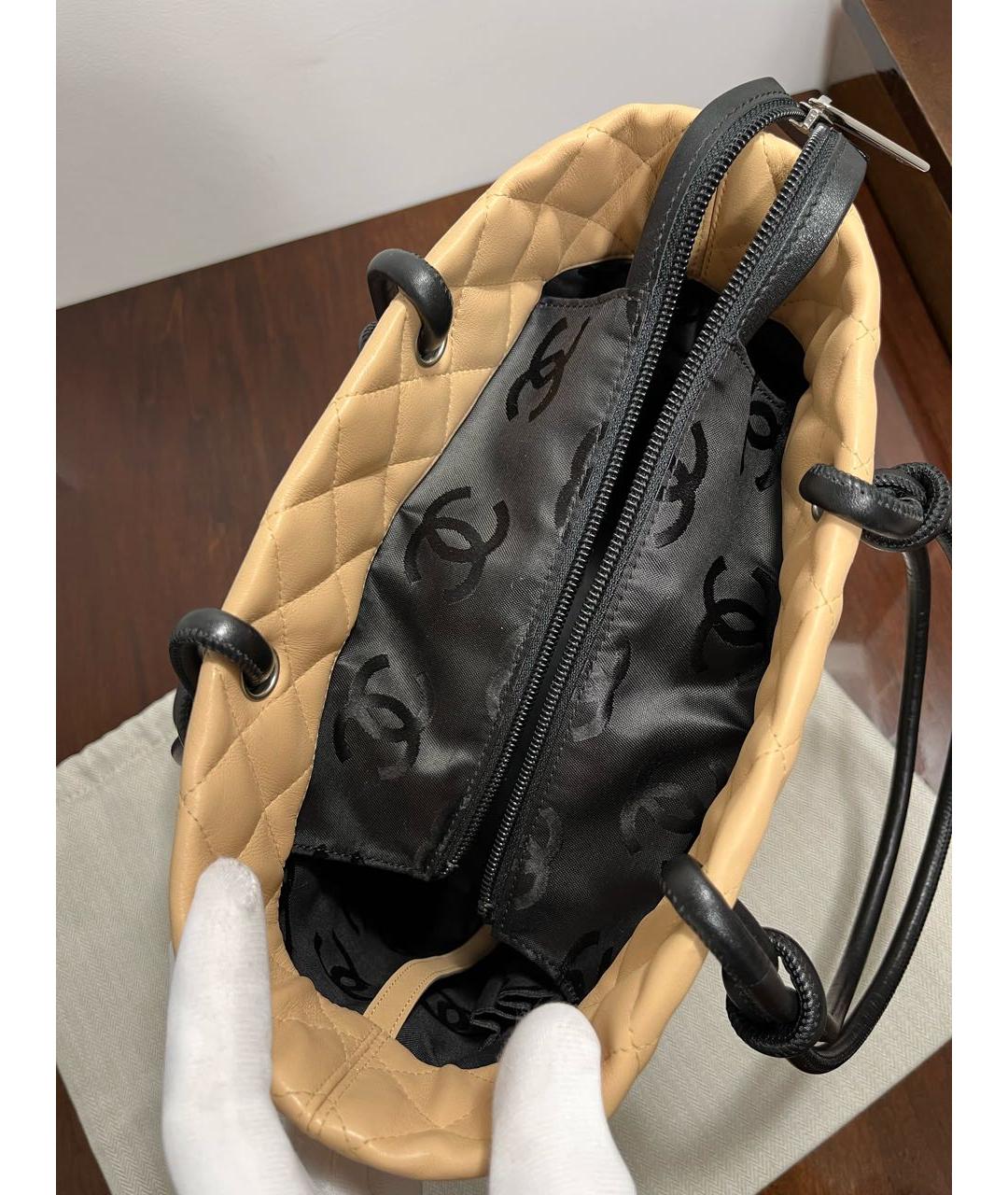 CHANEL Бежевая кожаная сумка тоут, фото 8