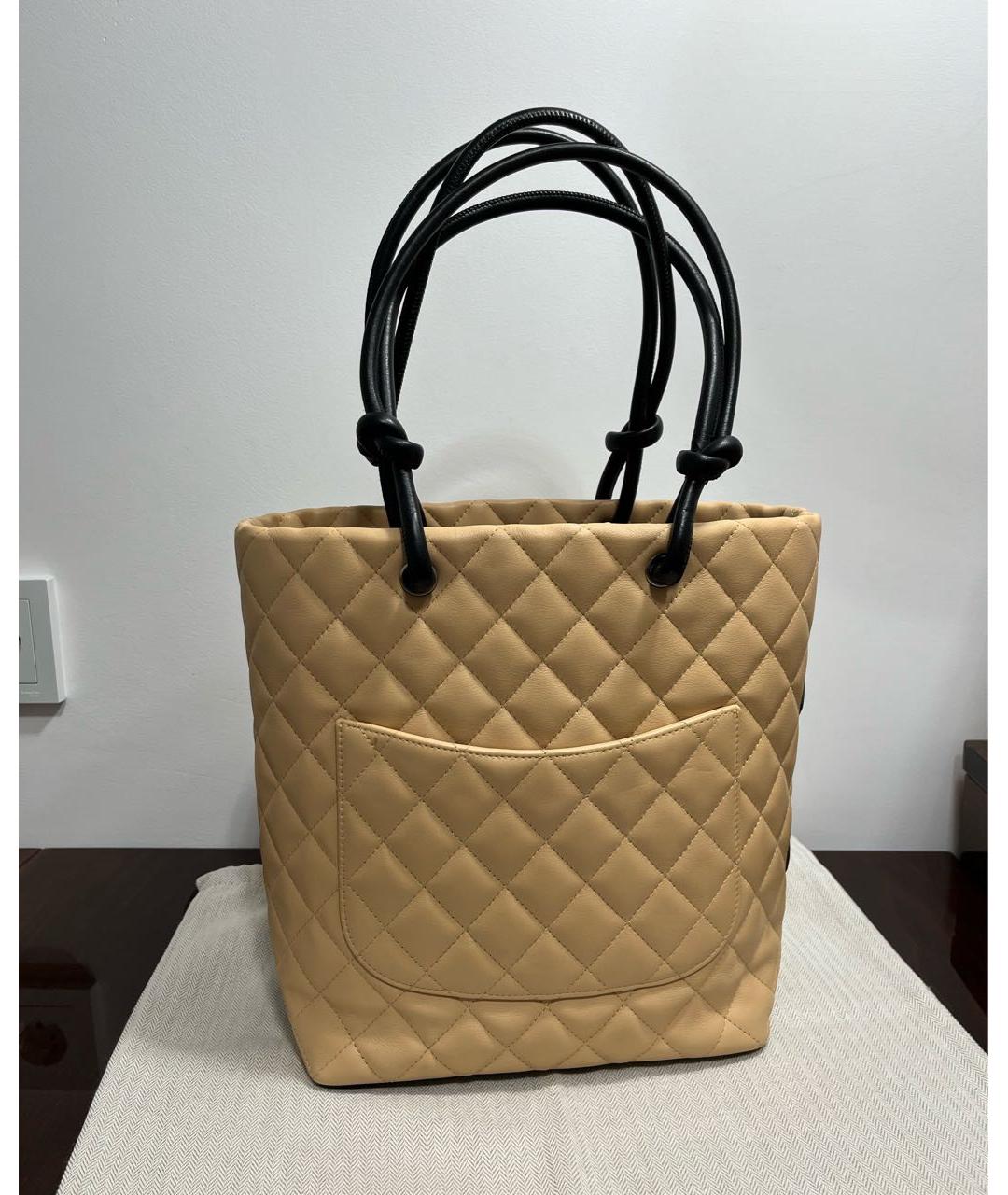 CHANEL Бежевая кожаная сумка тоут, фото 3