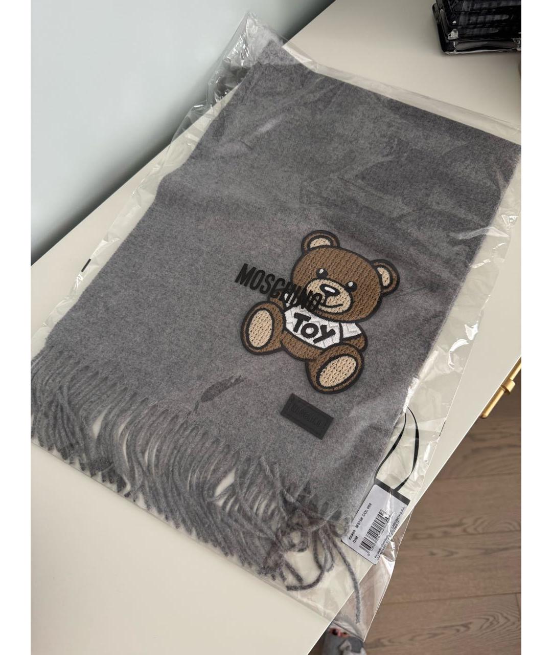 MOSCHINO Серый шерстяной шарф, фото 4