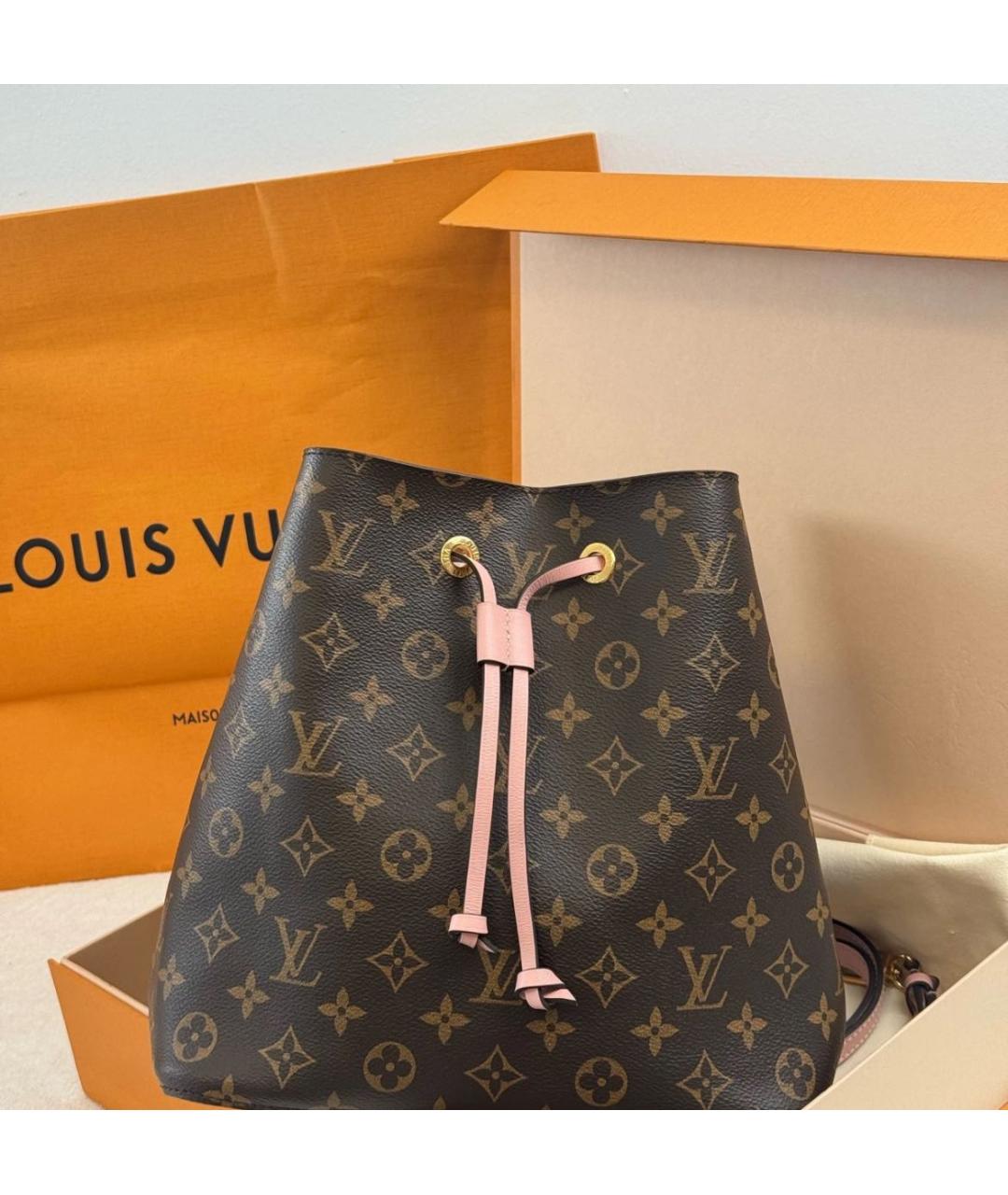 LOUIS VUITTON Коричневая кожаная сумка через плечо, фото 2