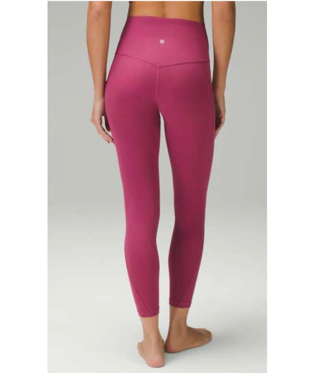 Lululemon Фуксия синтетические спортивные брюки и шорты, фото 2