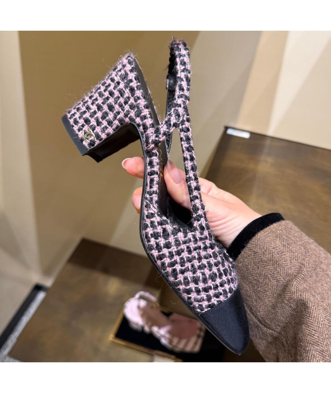 CHANEL Розовые текстильные туфли, фото 2