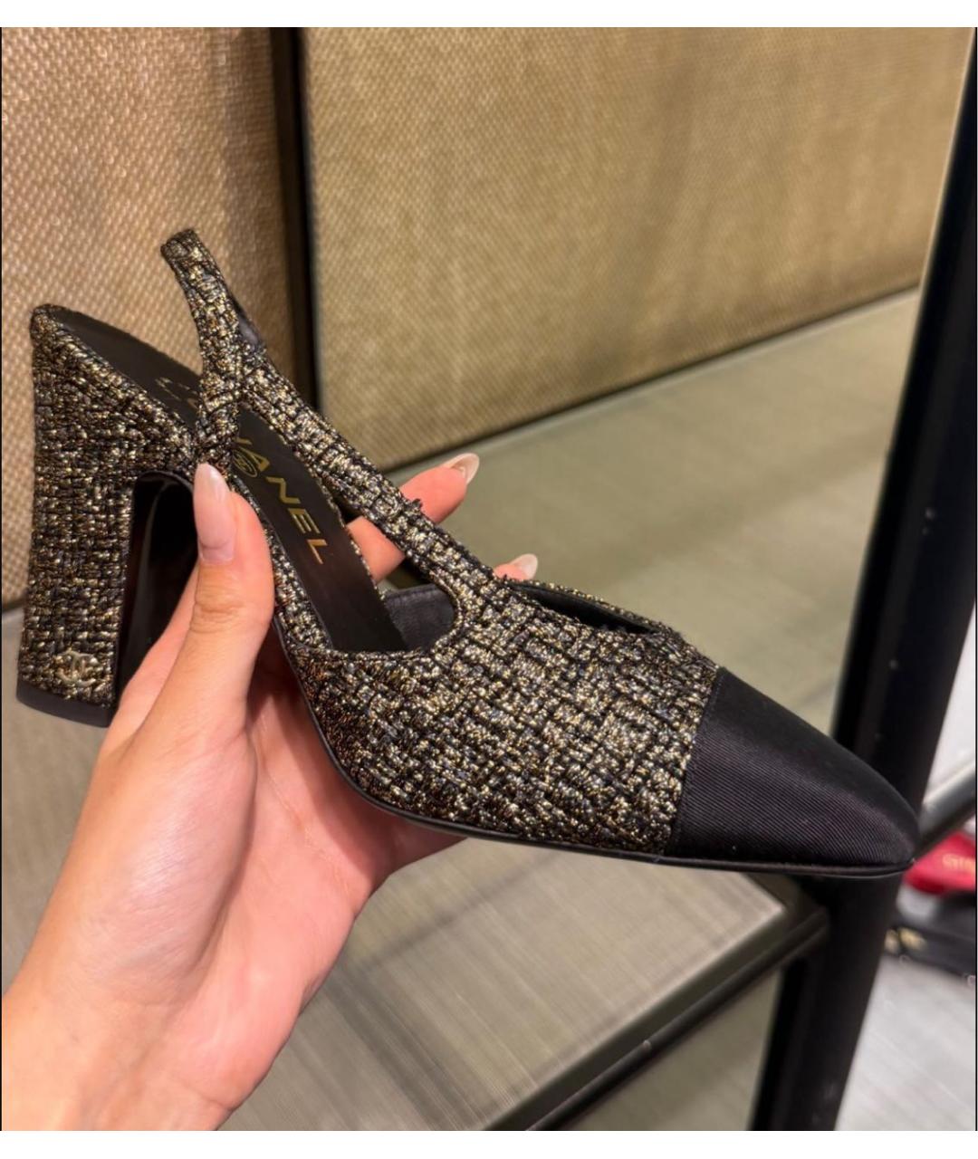 CHANEL Золотые текстильные туфли, фото 3