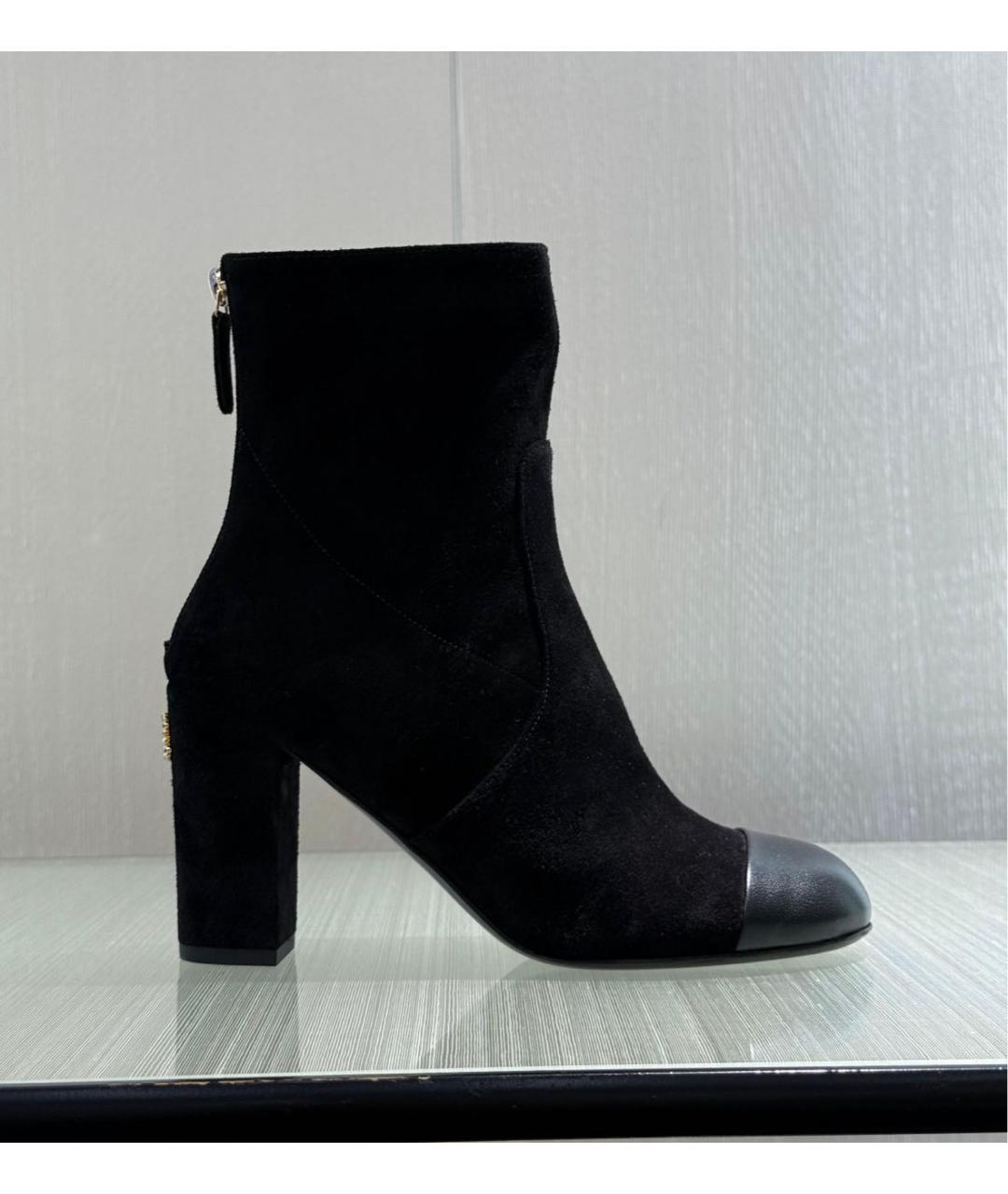 CHANEL Черные замшевые ботильоны, фото 3