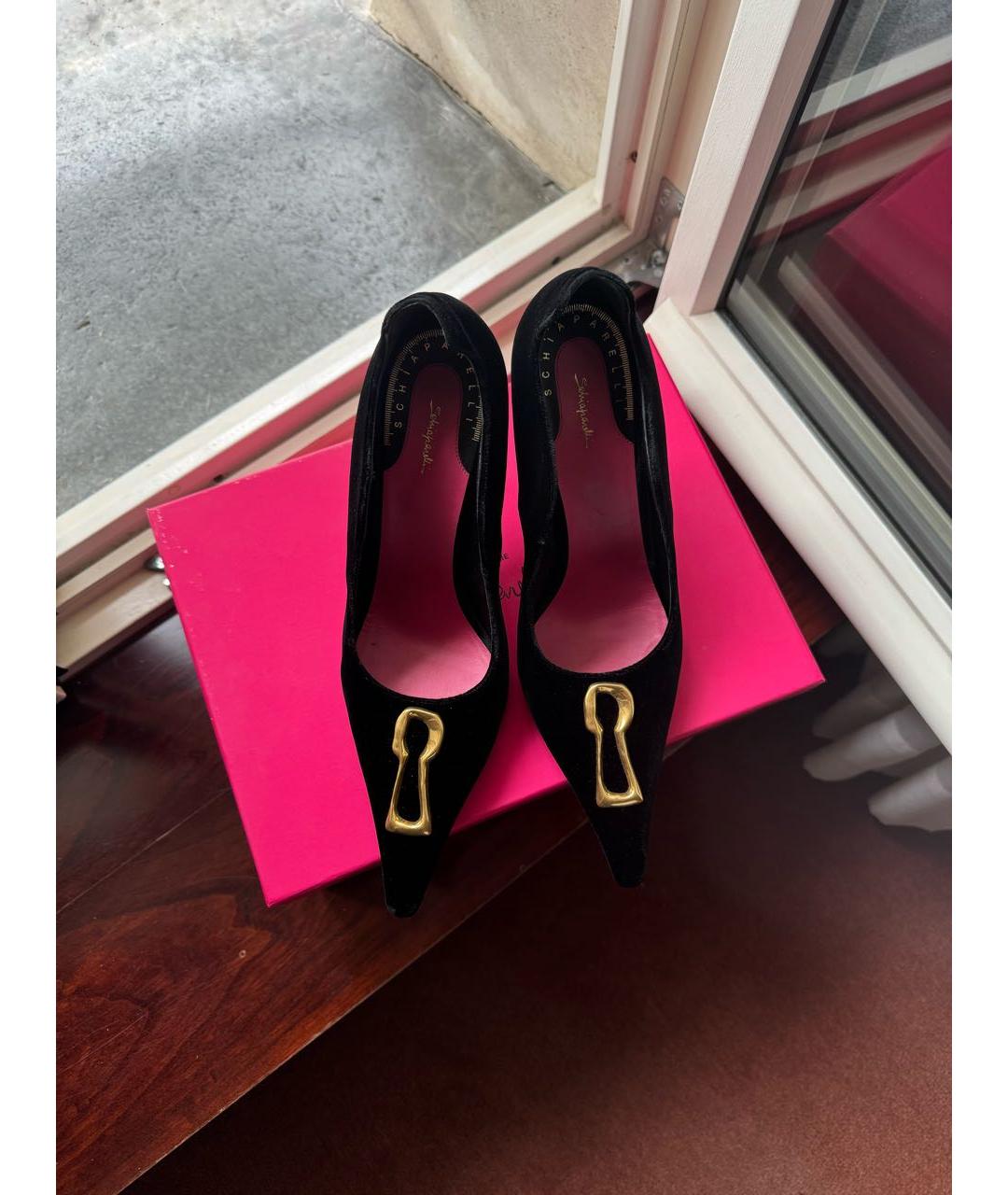 SCHIAPARELLI Черные бархатные туфли, фото 3
