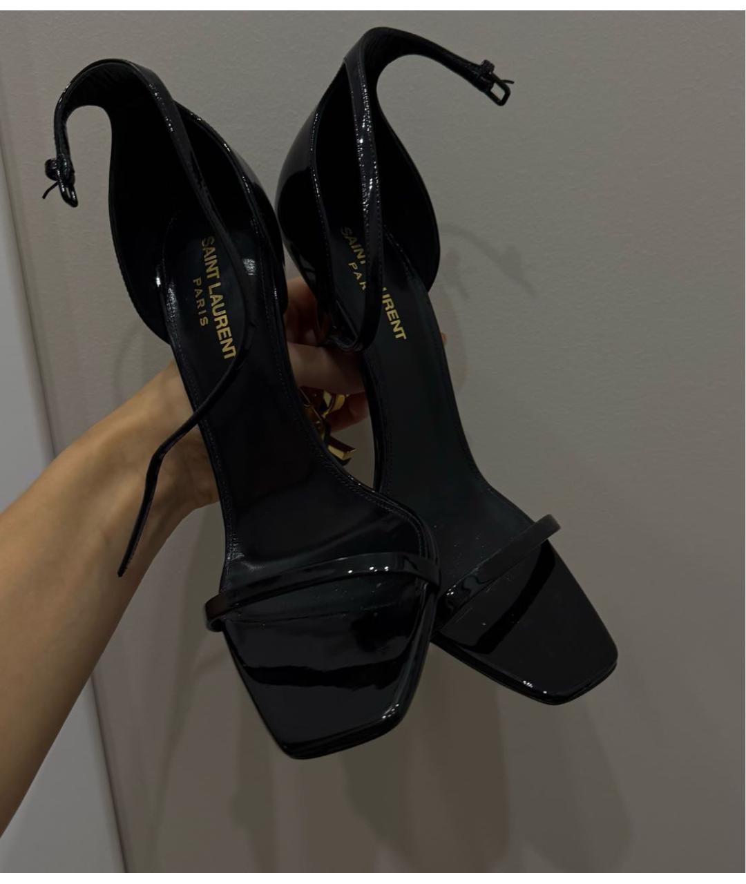 SAINT LAURENT Черные босоножки из лакированной кожи, фото 7