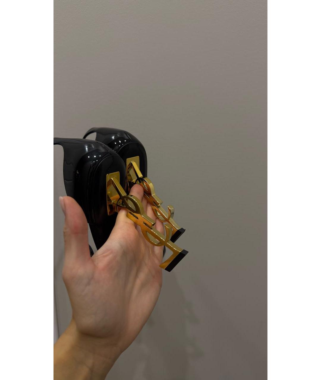 SAINT LAURENT Черные босоножки из лакированной кожи, фото 6