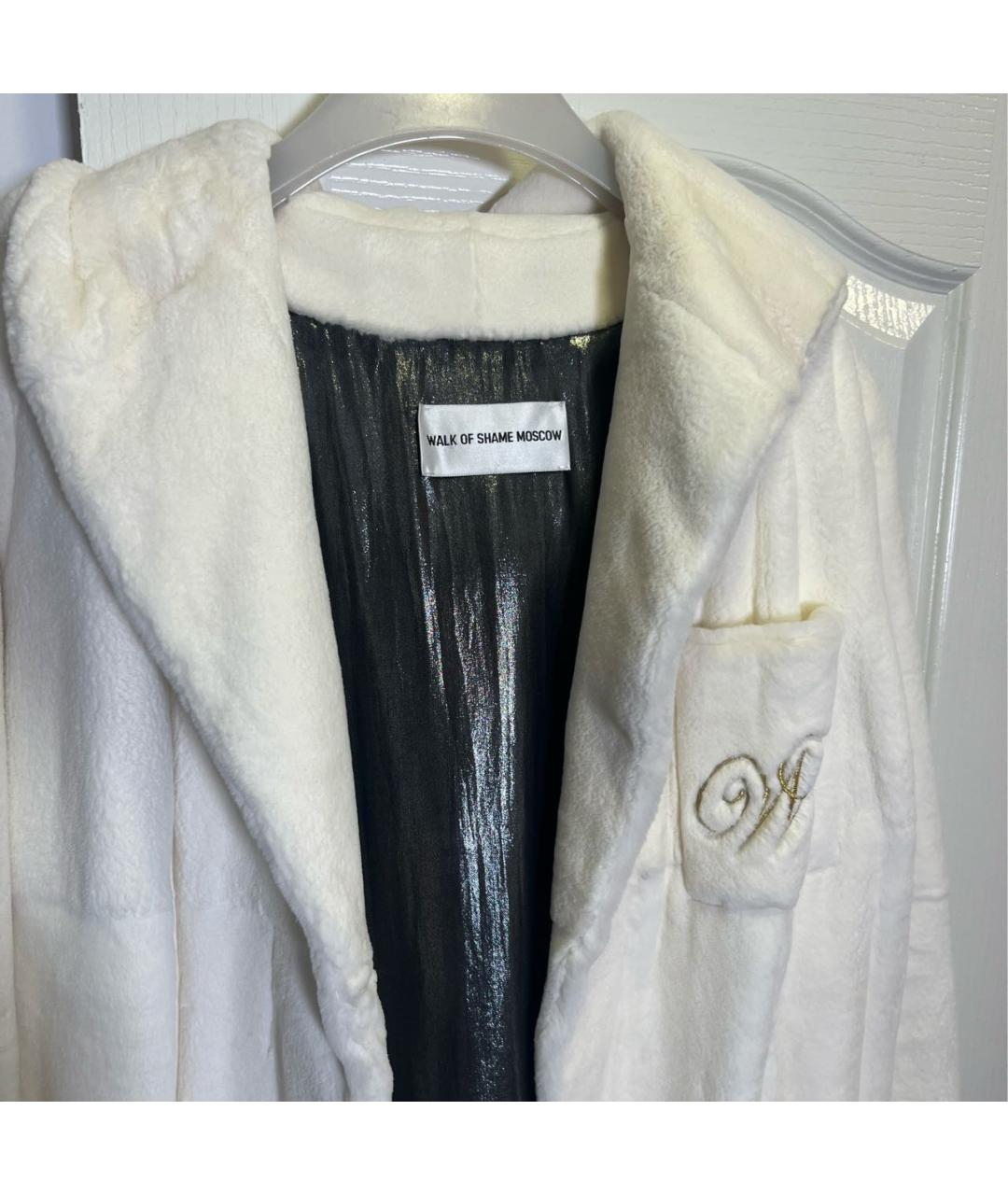 WALK OF SHAME Белая меховая шуба, фото 3
