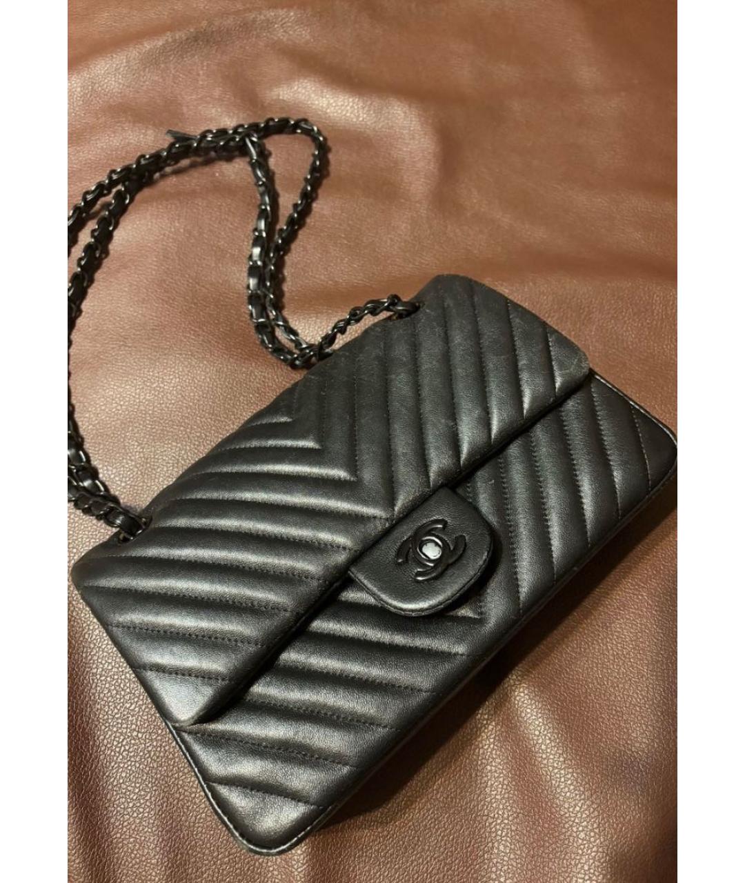 CHANEL Черная кожаная сумка через плечо, фото 2