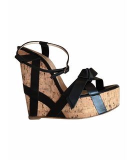 

Босоножки CHRISTIAN LOUBOUTIN