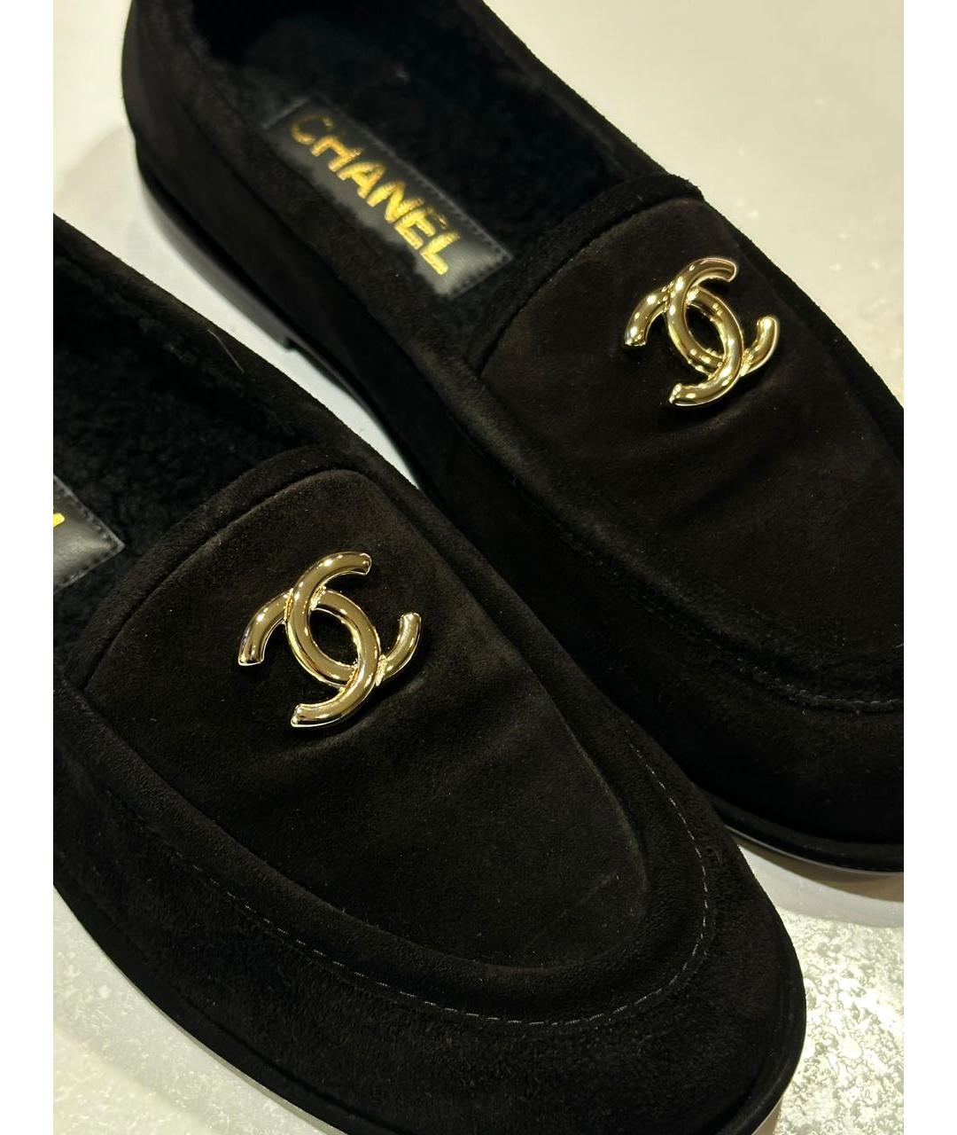 CHANEL Черные замшевые лоферы, фото 4