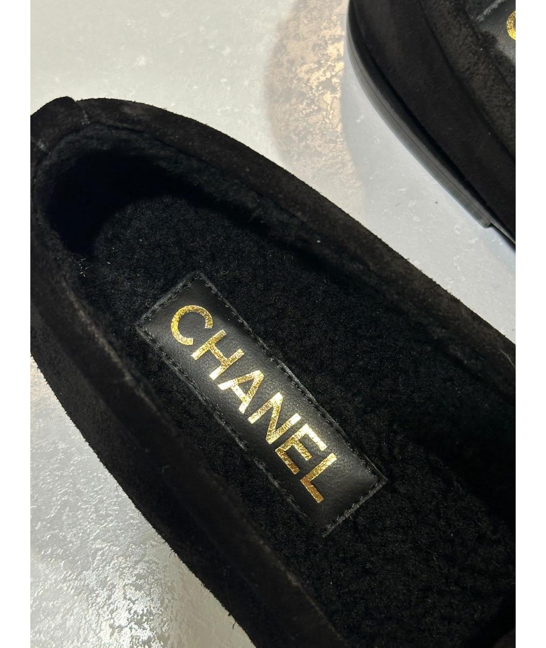 CHANEL Черные замшевые лоферы, фото 5