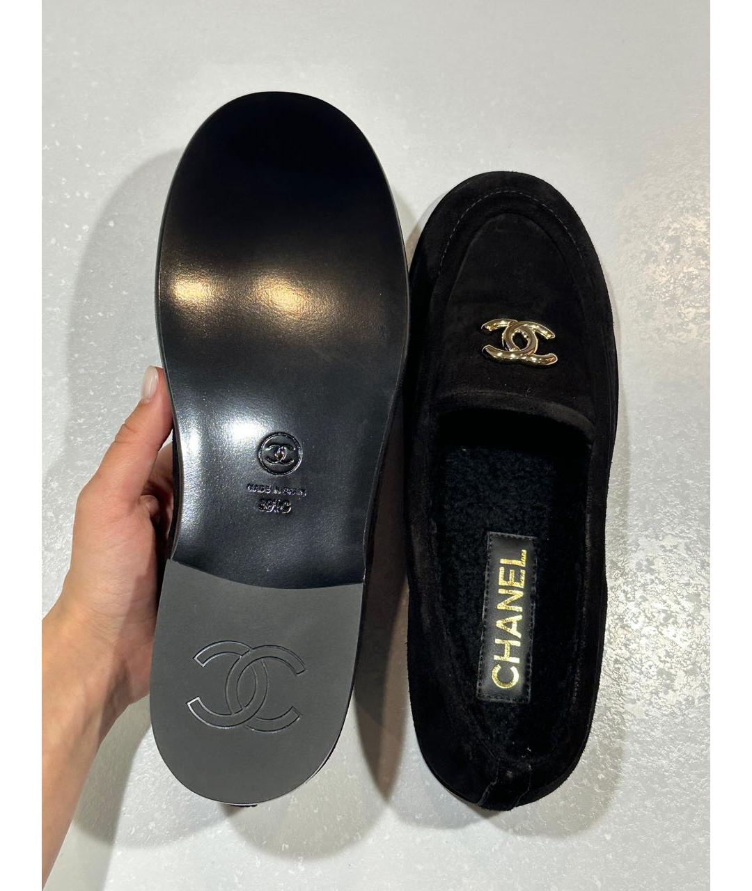 CHANEL Черные замшевые лоферы, фото 3