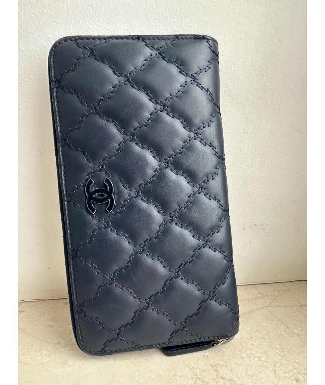 CHANEL Темно-синий кожаный кошелек, фото 6