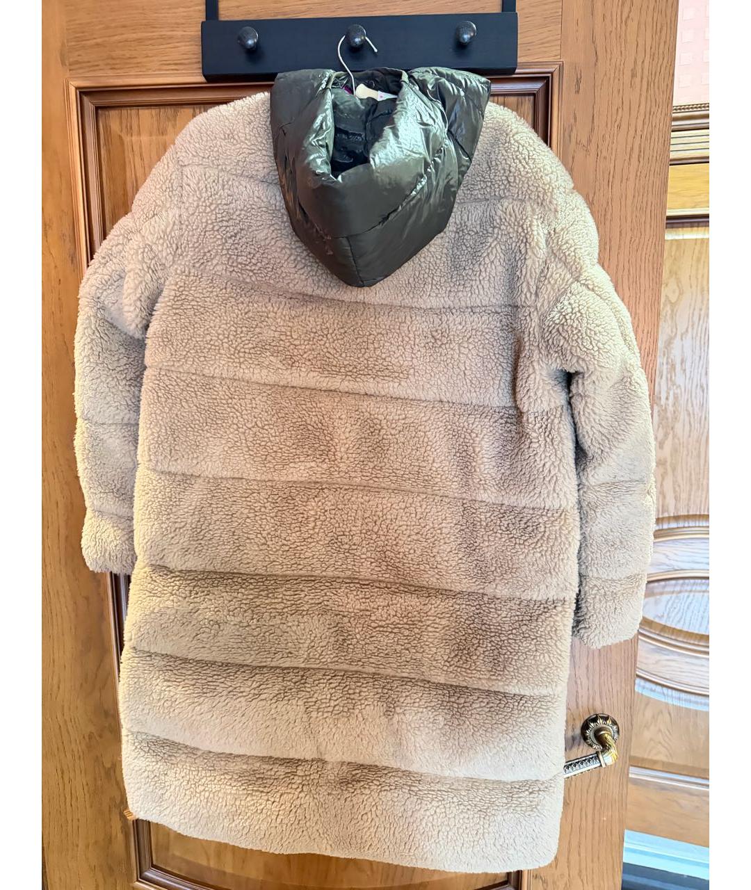 MONCLER Бежевый пуховик, фото 2