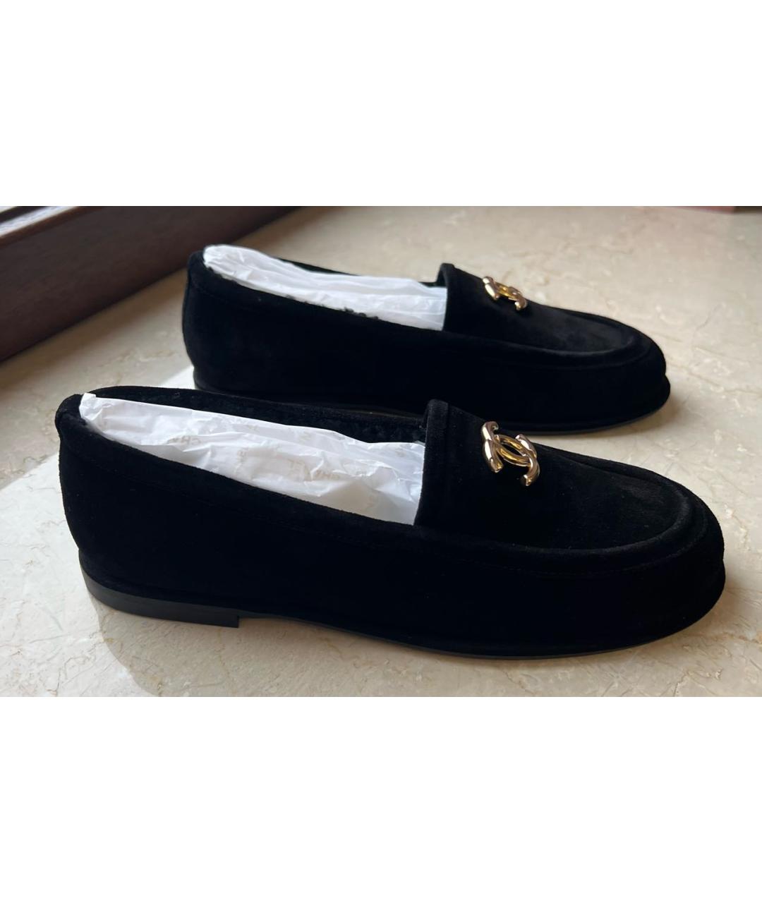 CHANEL Черные замшевые мокасины, фото 6