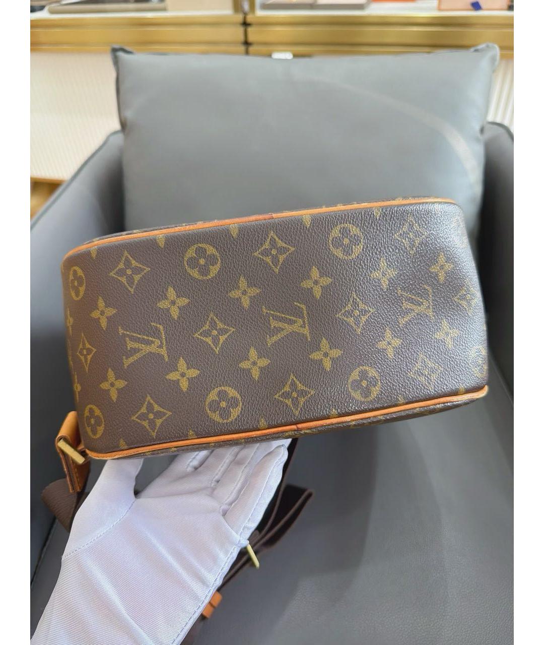 LOUIS VUITTON Коричневая кожаная сумка через плечо, фото 6