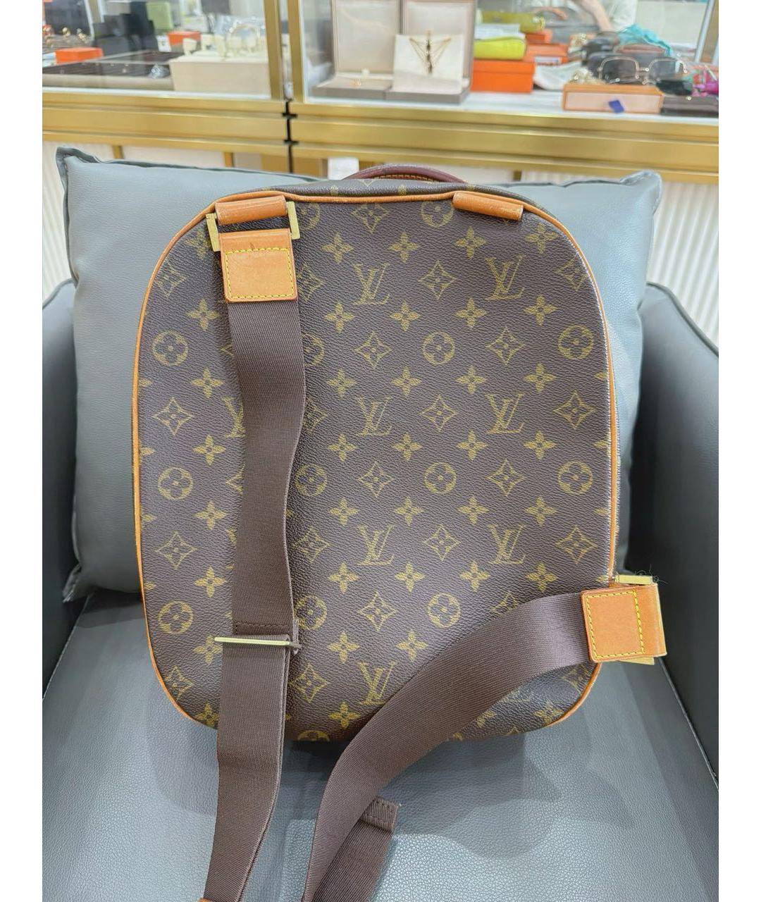 LOUIS VUITTON Коричневая кожаная сумка через плечо, фото 7