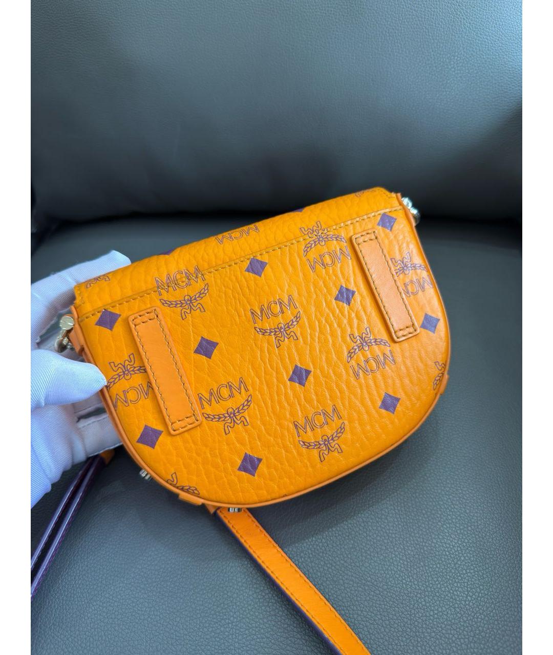 MCM Оранжевая кожаная сумка через плечо, фото 3