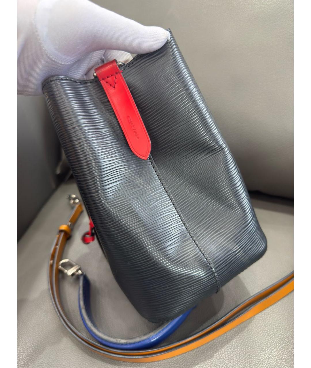 LOUIS VUITTON Черная кожаная сумка через плечо, фото 2