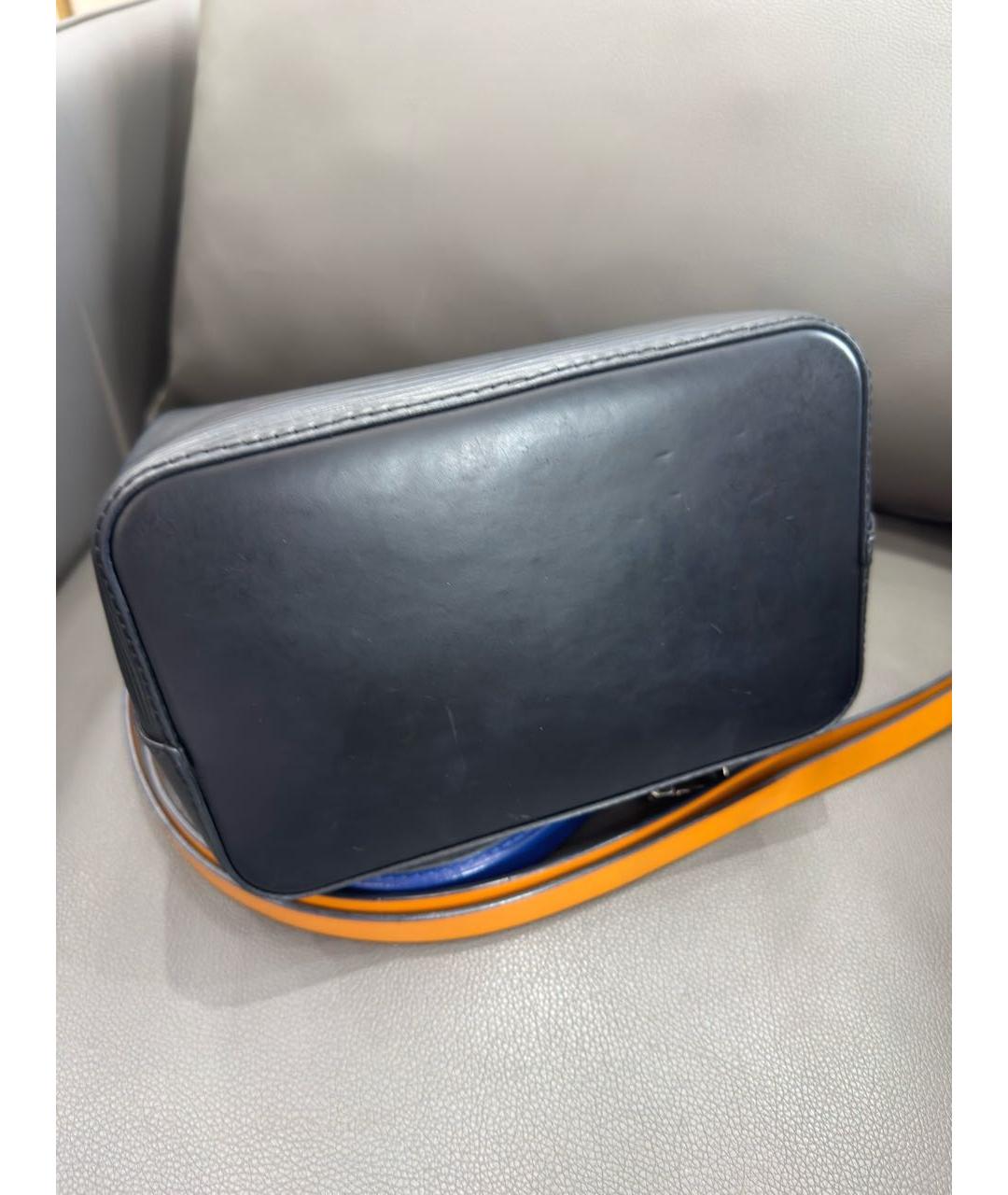 LOUIS VUITTON Черная кожаная сумка через плечо, фото 5