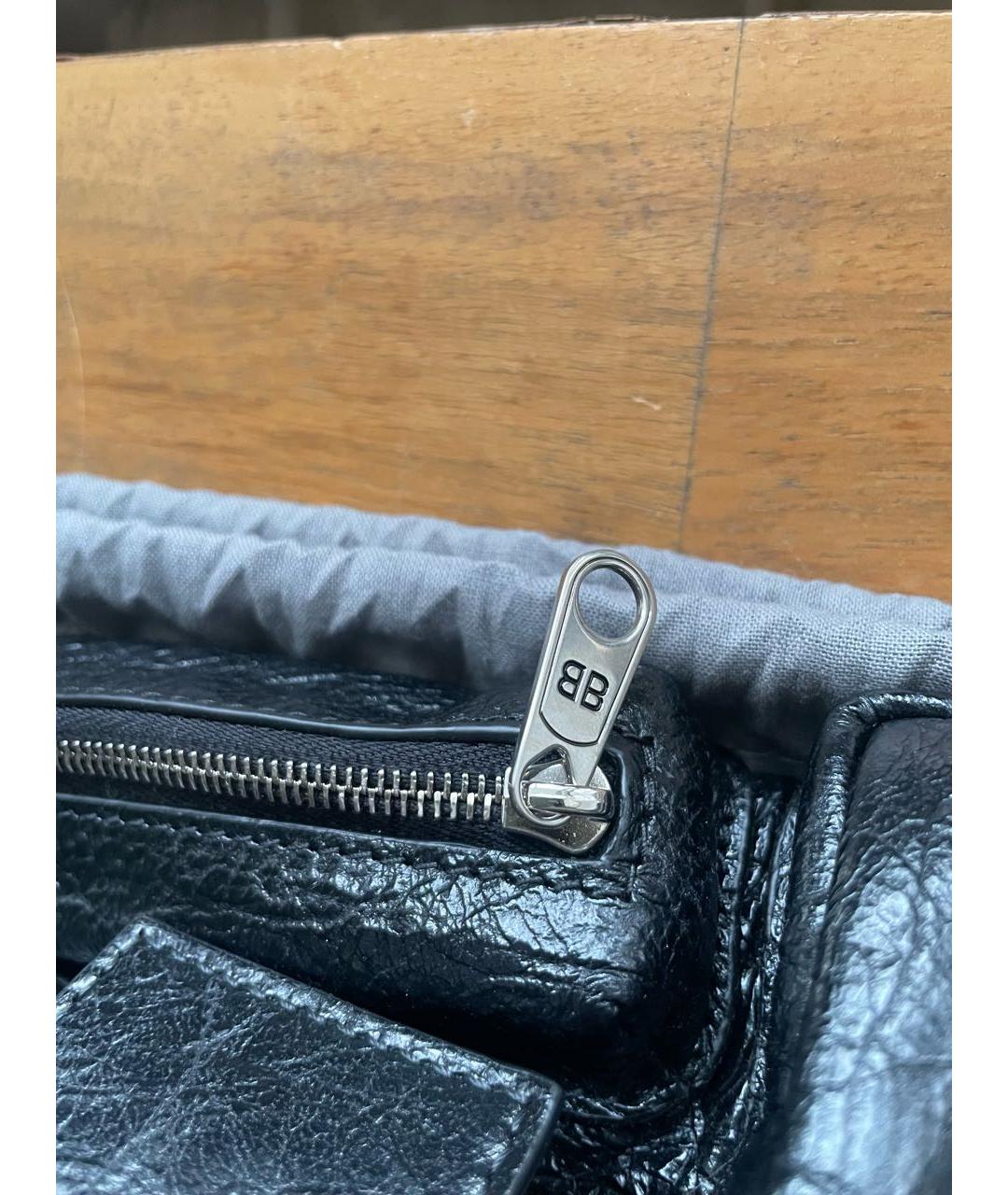 BALENCIAGA Черная кожаная сумка с короткими ручками, фото 5
